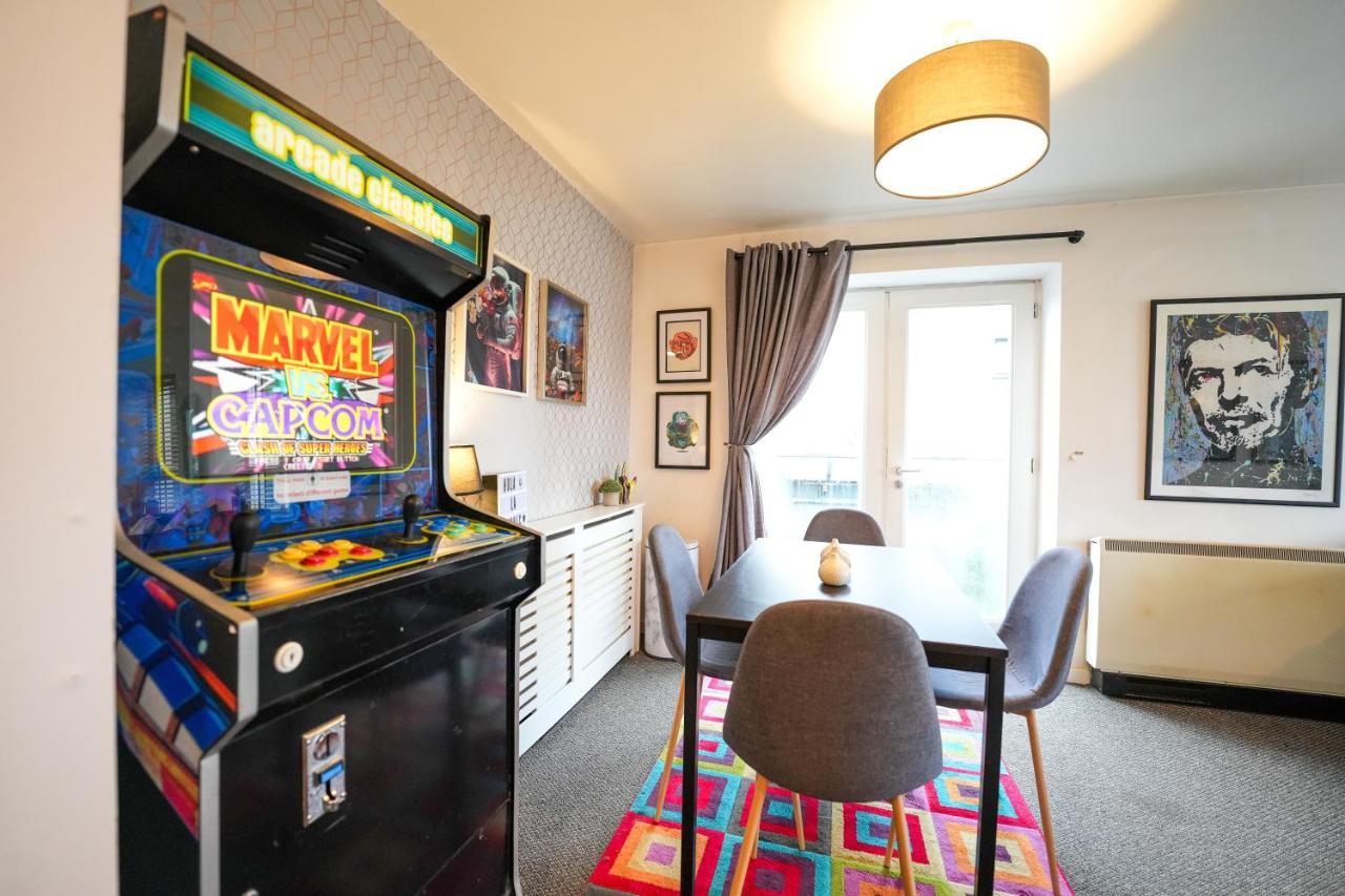 Artistic Stunning Apartment City View Londonderry Kültér fotó